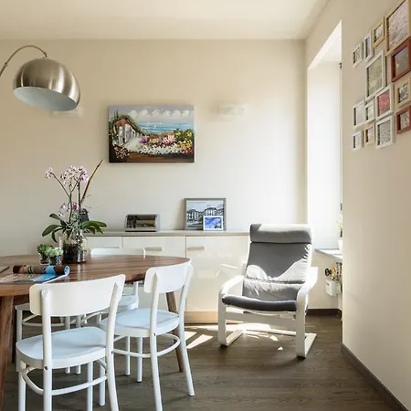 Numero Due Piazza Mazzini - Bymyhomeincomo Exterior photo